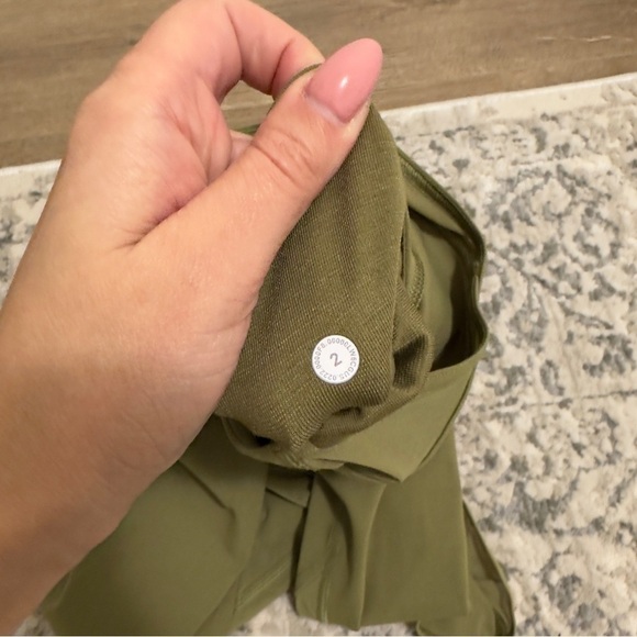 Lululemon Nulu Crisscross Mesh High-Rise Crop Leggings 23" Bronze Green Size 2 - Picture 11 of 12